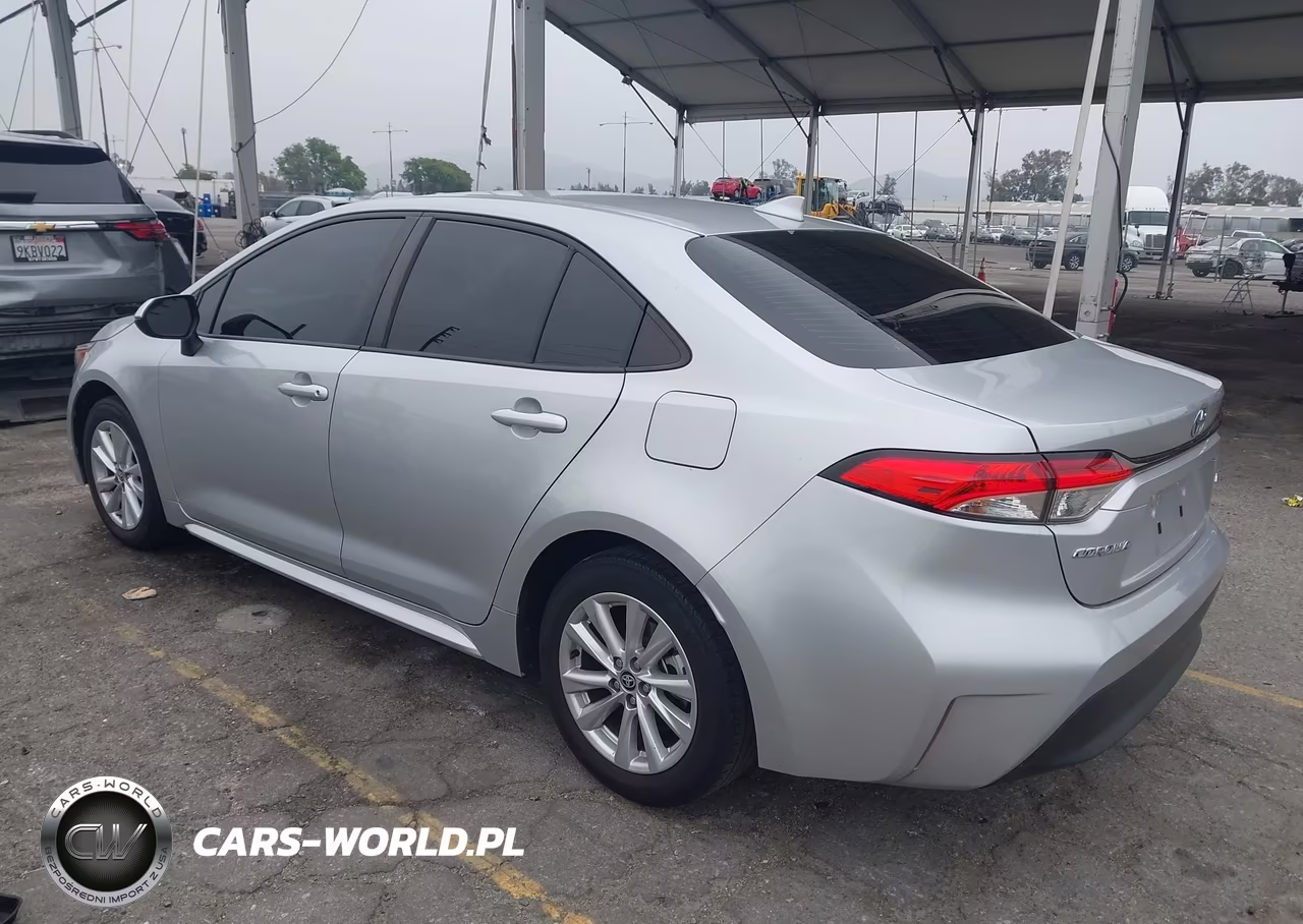 2024 Toyota Corolla Le VIN:JTDB4MEE4RJ015682 - 3