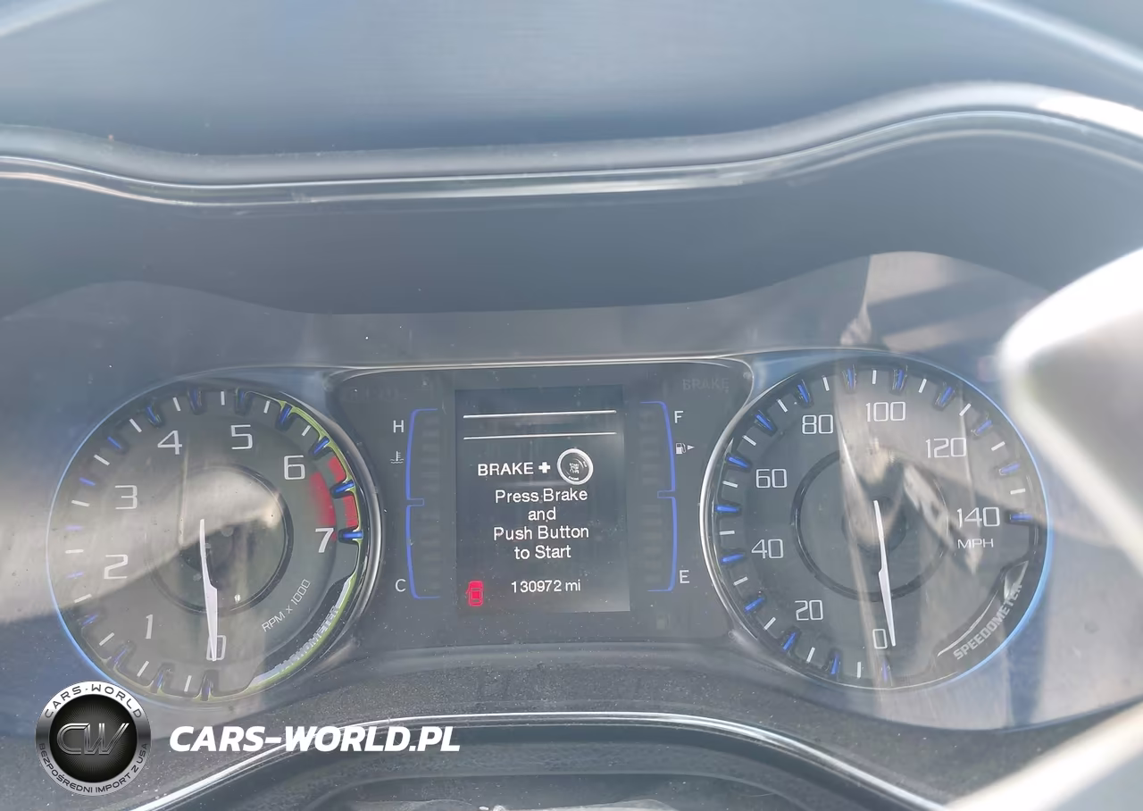 2015 Chrysler 200 S VIN:1C3CCCBB4FN649689 - 7
