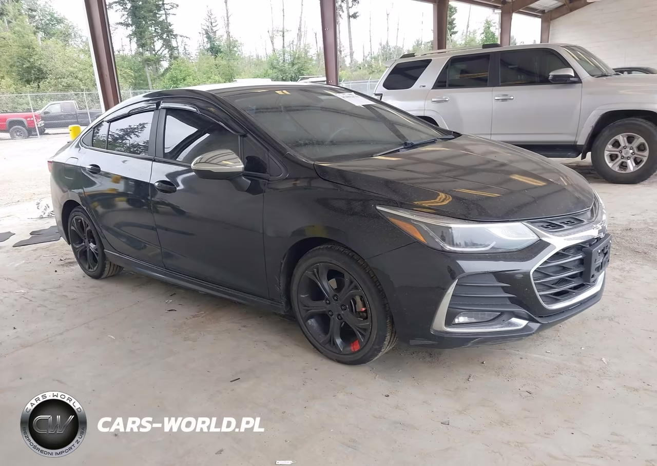 2019 Chevrolet Cruze Lt – zdjęcie 1 z 17