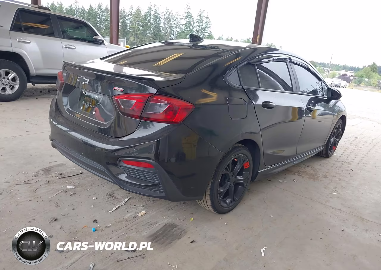 2019 Chevrolet Cruze Lt VIN:1G1BE5SM6K7114918 - 4
