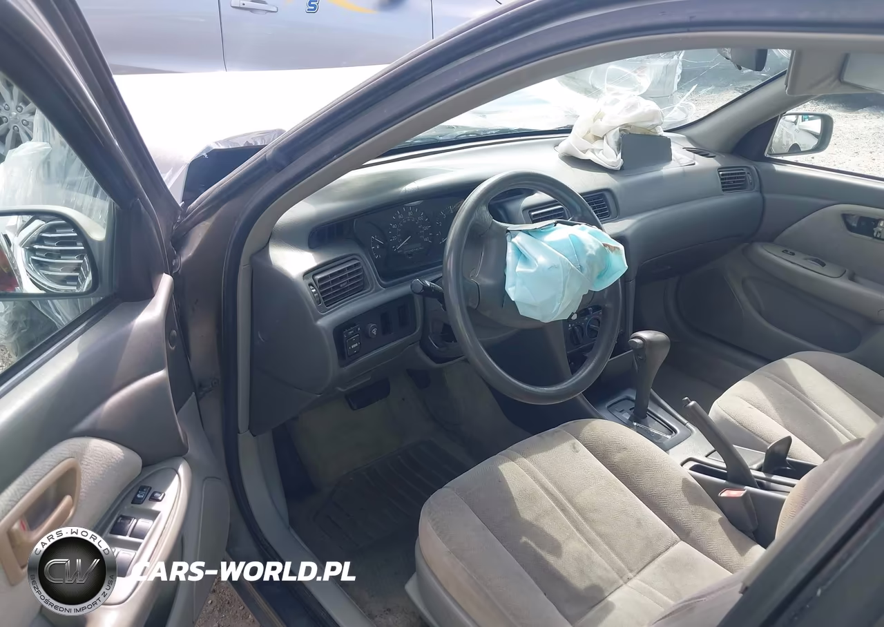 1999 Toyota Camry Ce VIN:4T1BG22K7XU529894 - 5
