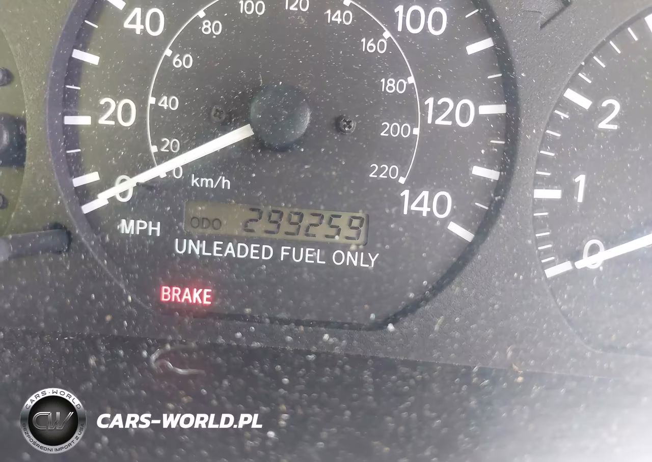 1999 Toyota Camry Ce VIN:4T1BG22K7XU529894 - 7