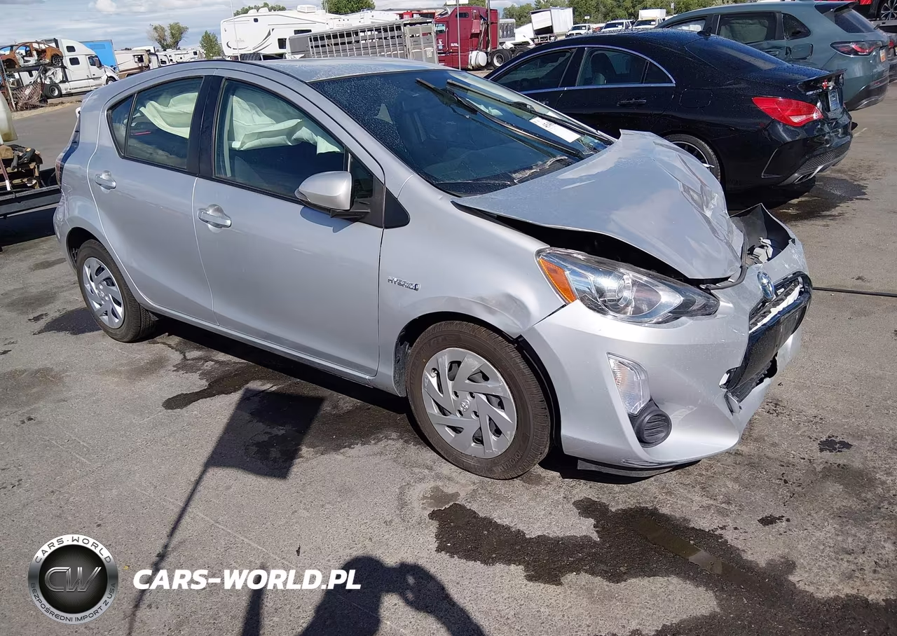 2016 Toyota Prius C Two – zdjęcie 1 z 16