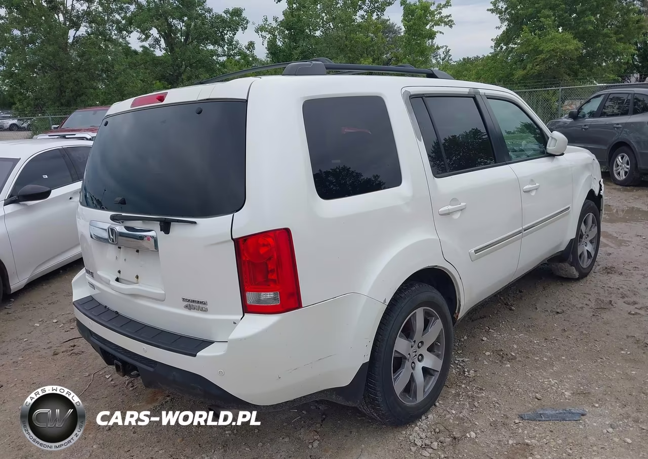 2013 Honda Pilot Touring VIN:5FNYF4H95DB035975 - 4