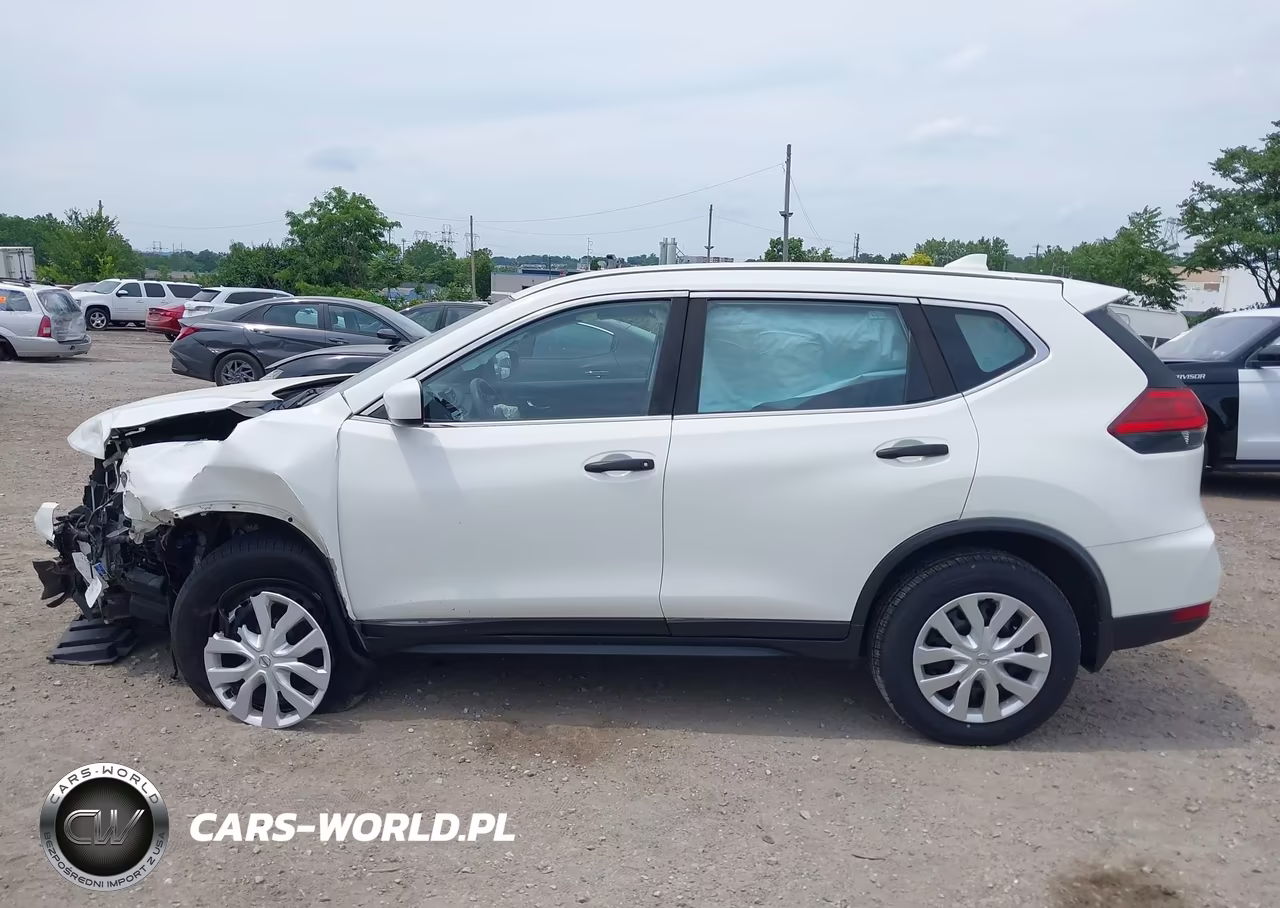 2017 Nissan Rogue S VIN:JN8AT2MV4HW013845 - 13