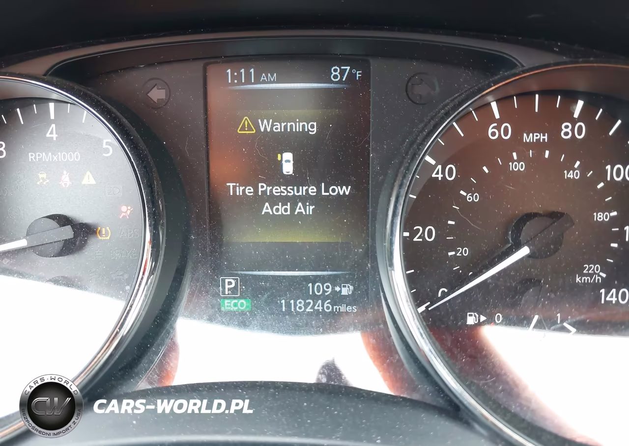 2017 Nissan Rogue S VIN:JN8AT2MV4HW013845 - 14