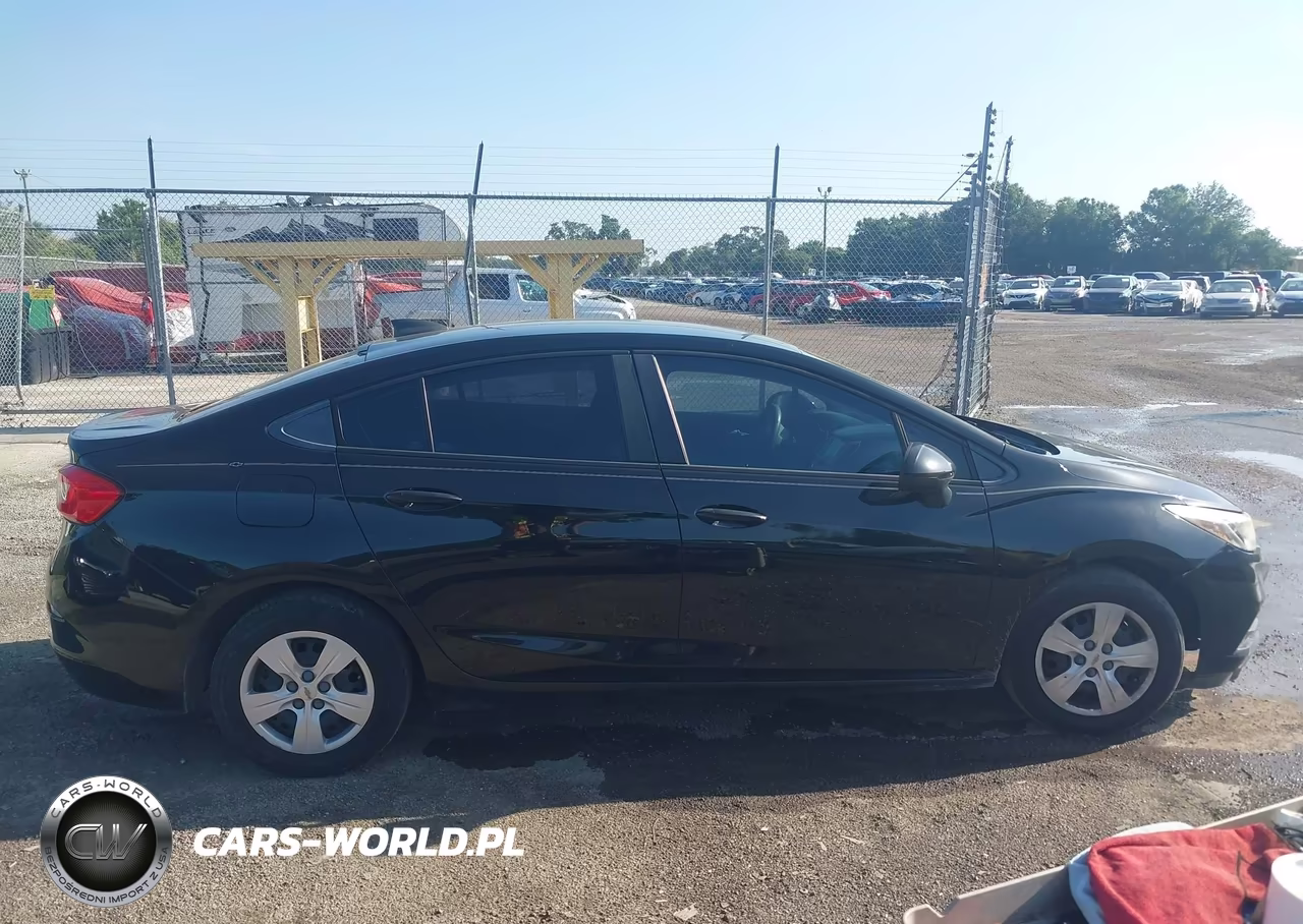 2018 Chevrolet Cruze Ls Auto VIN:1G1BC5SM8J7195425 - 13
