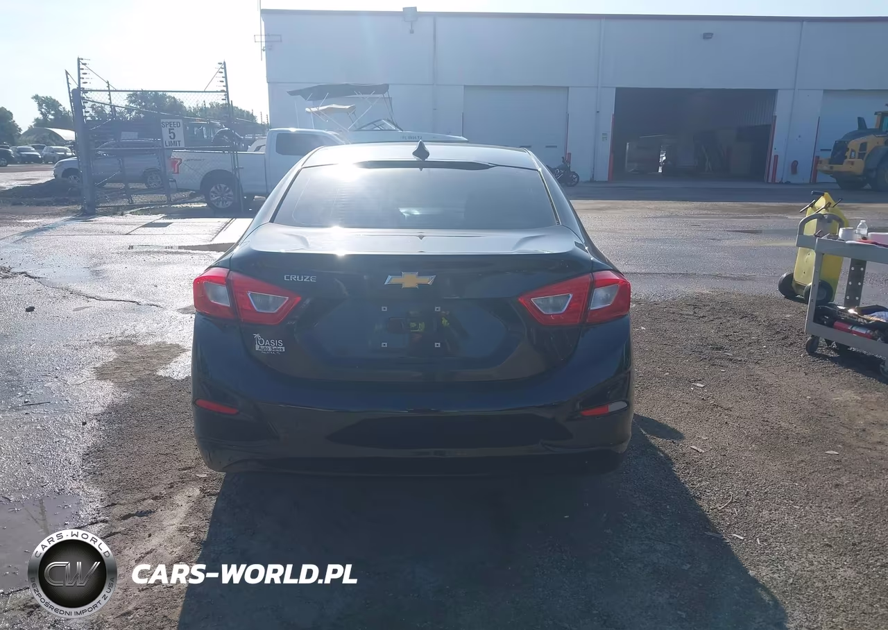 2018 Chevrolet Cruze Ls Auto VIN:1G1BC5SM8J7195425 - 16