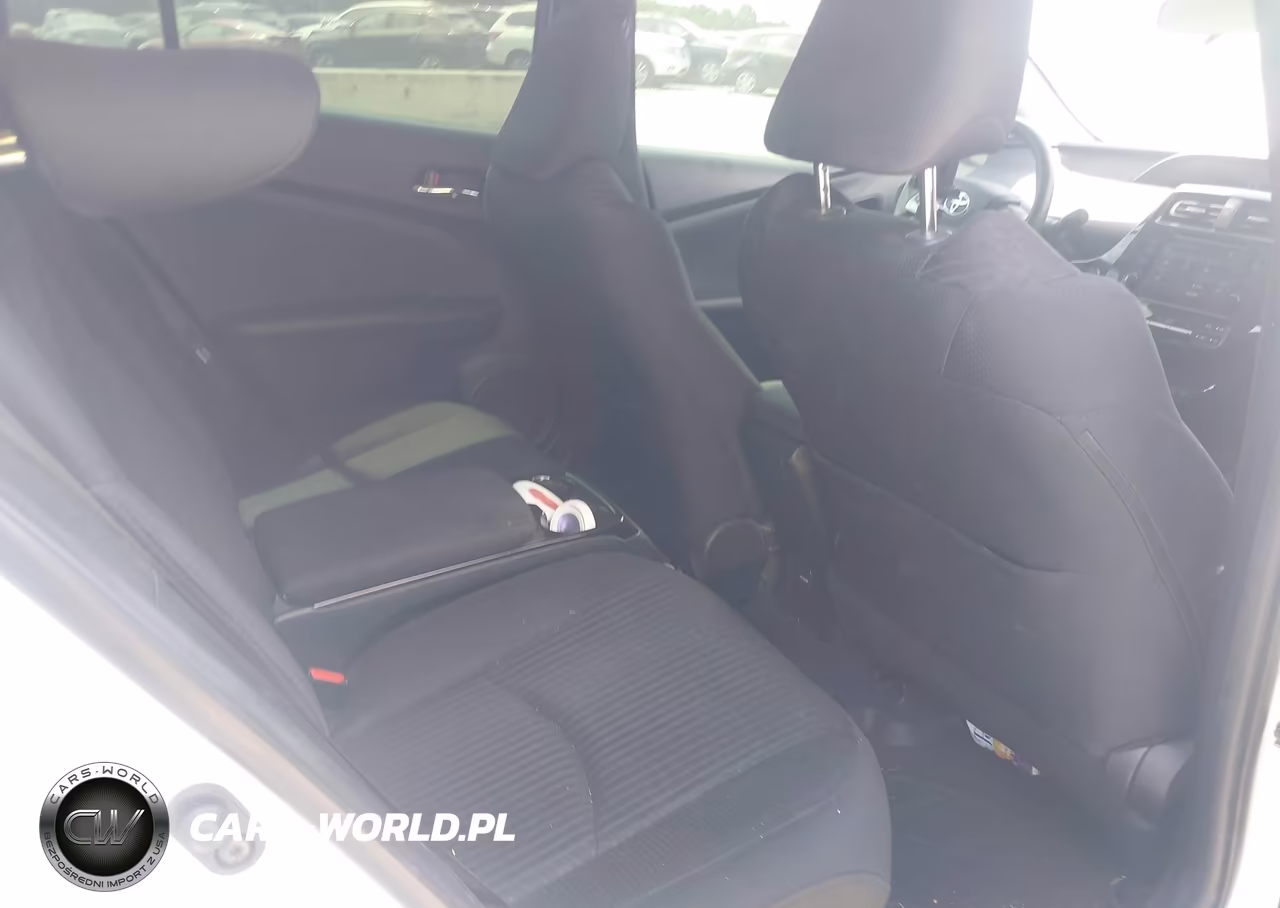 2018 Toyota Prius Prime Plus VIN:JTDKARFP5J3077252 - 8