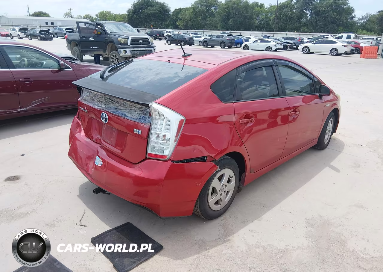 2011 Toyota Prius Two VIN:JTDKN3DU9B0279492 - 4