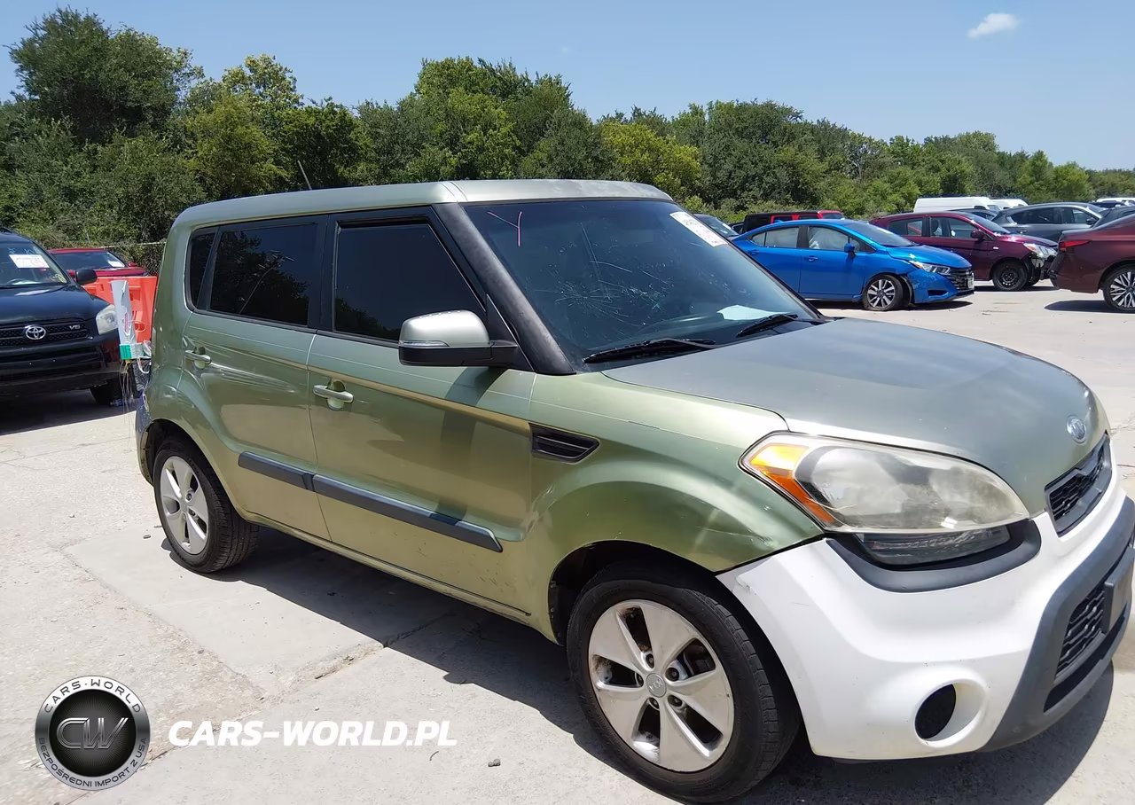 2013 Kia Soul + VIN:KNDJT2A69D7575320 - 13
