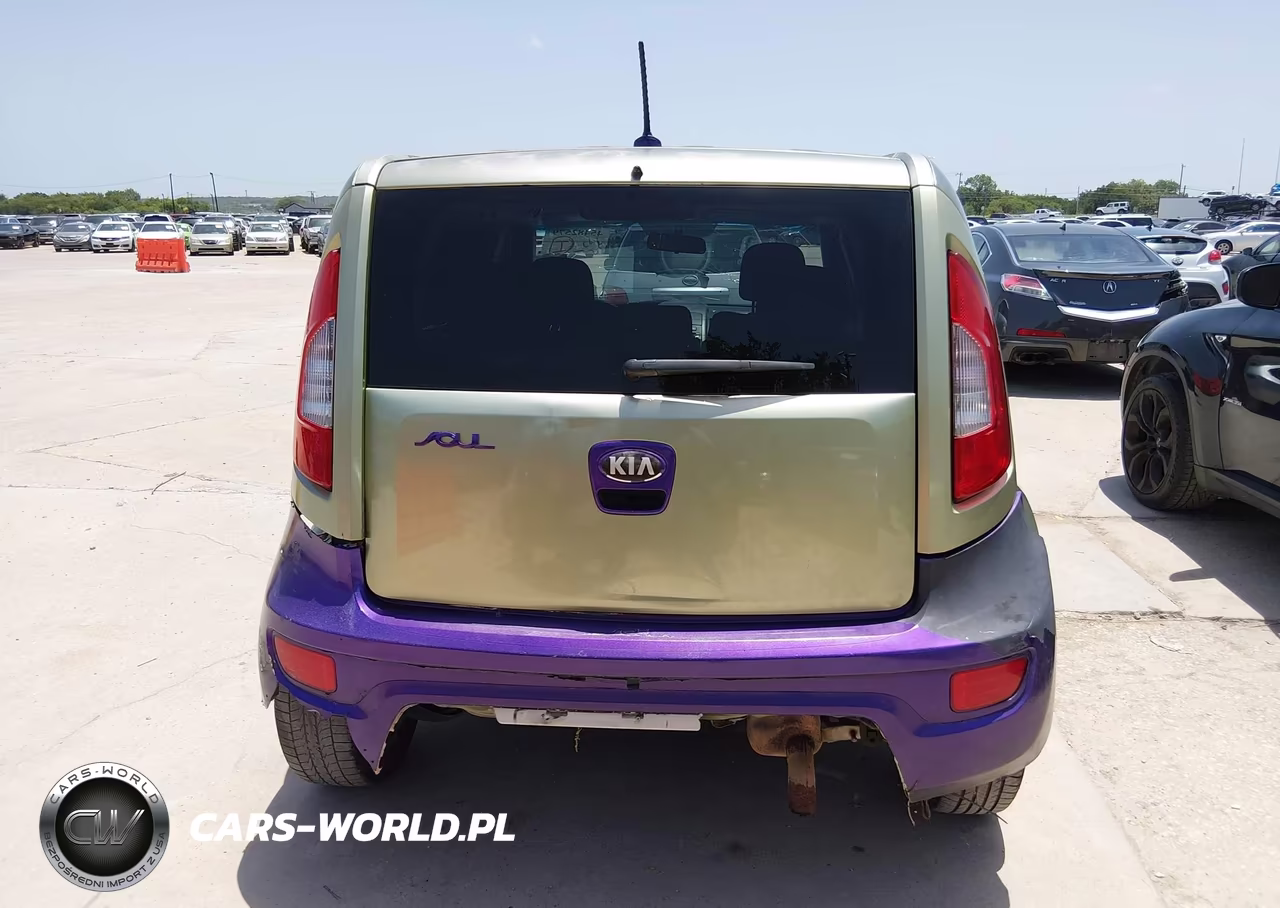 2013 Kia Soul + VIN:KNDJT2A69D7575320 - 16
