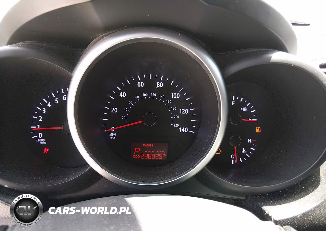 2013 Kia Soul + VIN:KNDJT2A69D7575320 - 7