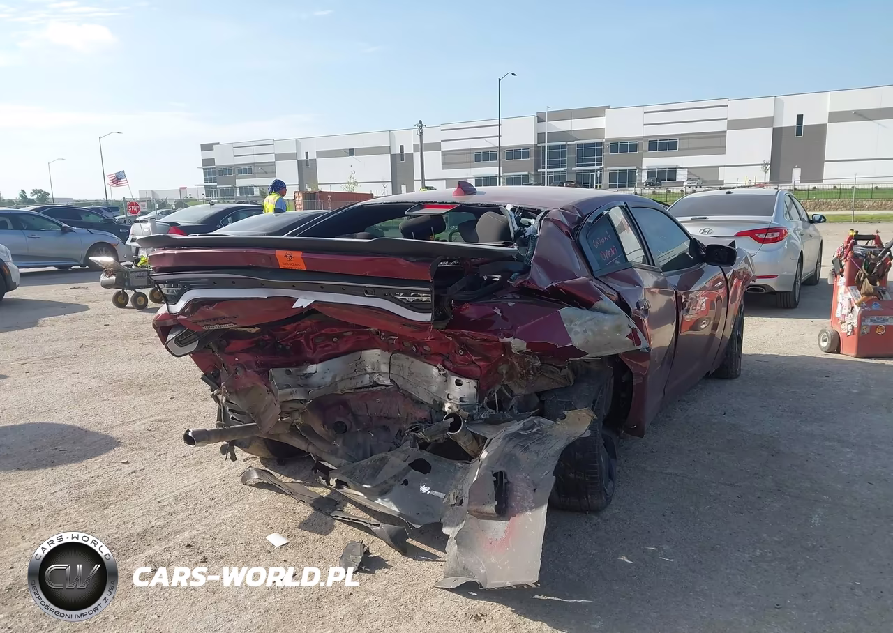 2022 Dodge Charger Gt Rwd VIN:2C3CDXHGXNH169560 - 4
