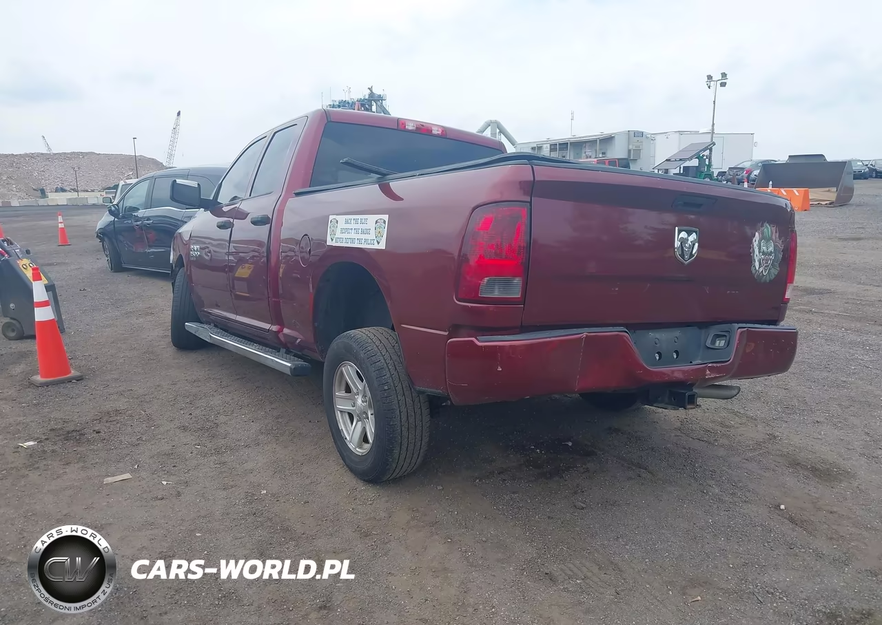2019 Ram 1500 Classic Express 4X4 6'4 Box VIN:1C6RR7FG6KS519644 - 3