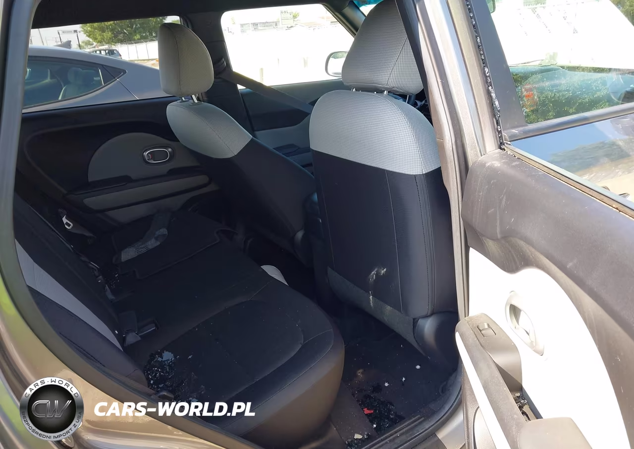 2016 Kia Soul VIN:KNDJN2A2XG7325466 - 8