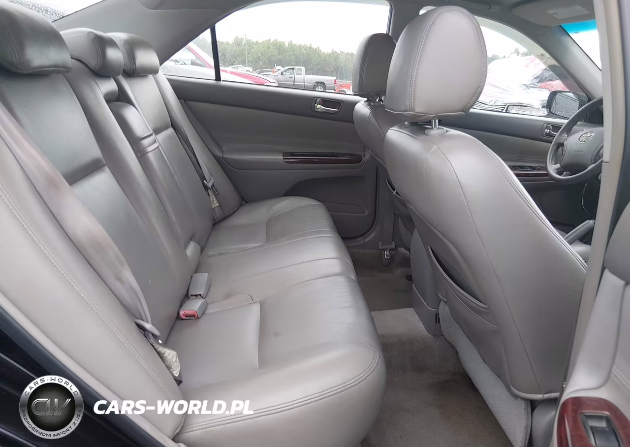 2005 Toyota Camry Le VIN:4T1BE32K55U066839 - 8