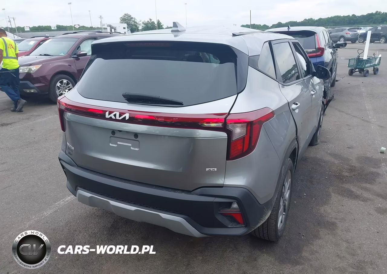 2024 Kia Seltos Lx VIN:KNDEPCAA6R7635769 - 4