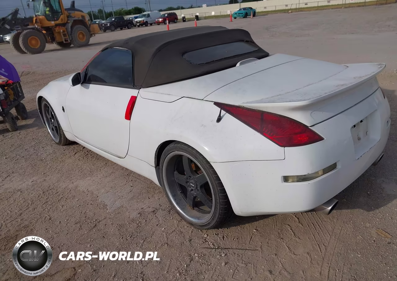 2005 Nissan 350Z Enthusiast VIN:JN1AZ36D45M700242 - 3