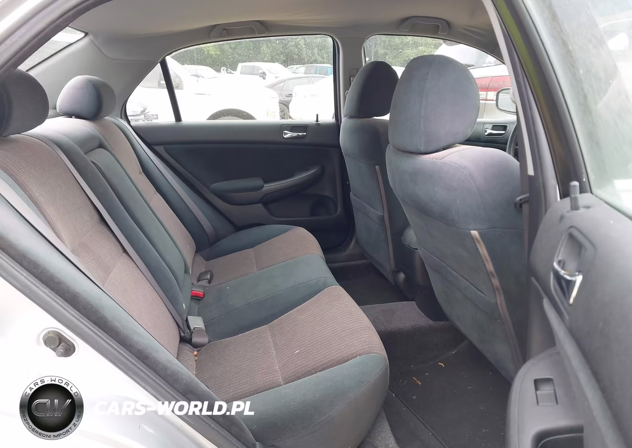 2003 Honda Accord Sdn Lx VIN:1HGCM56373A025641 - 8