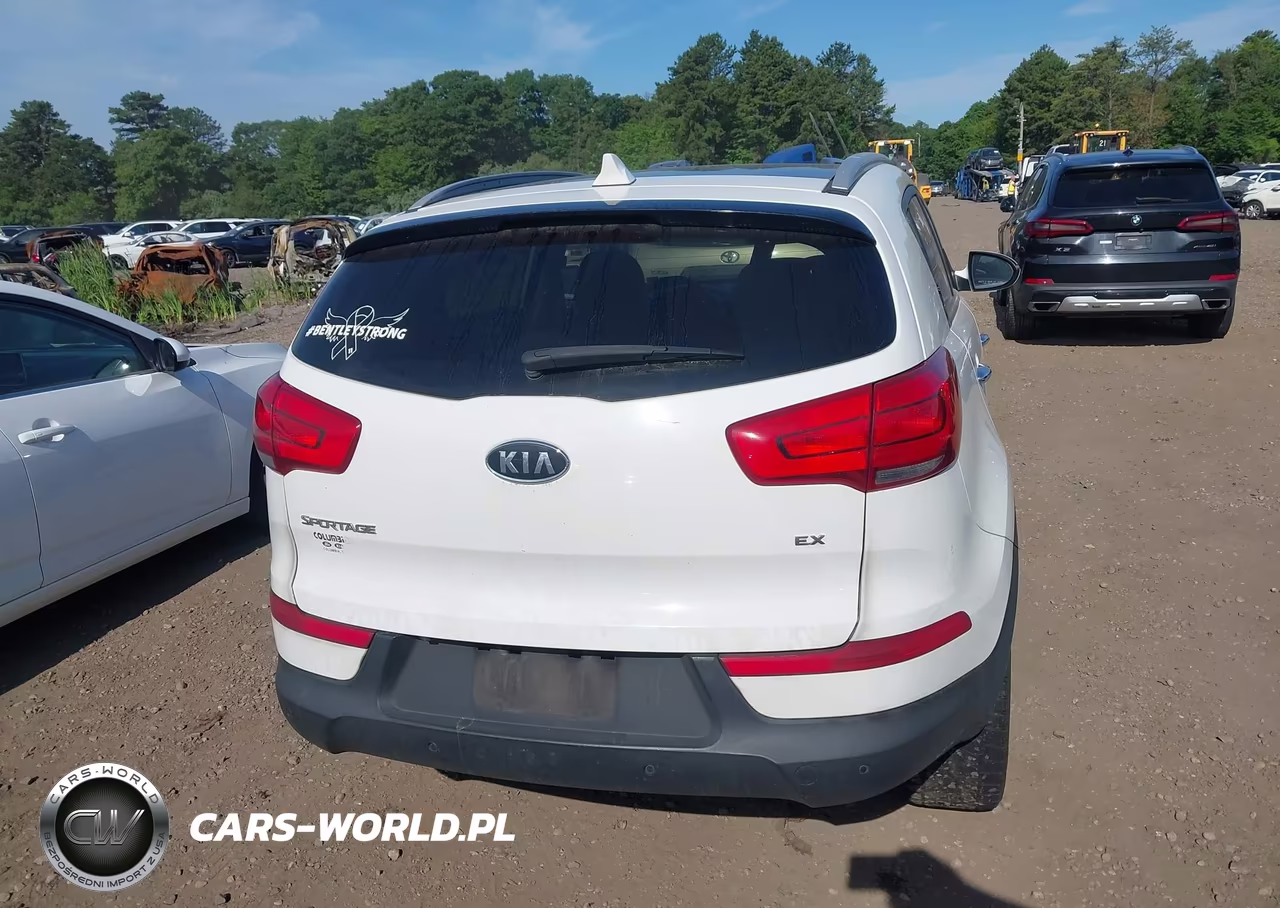 2016 Kia Sportage Ex VIN:KNDPCCAC2G7867627 - 16