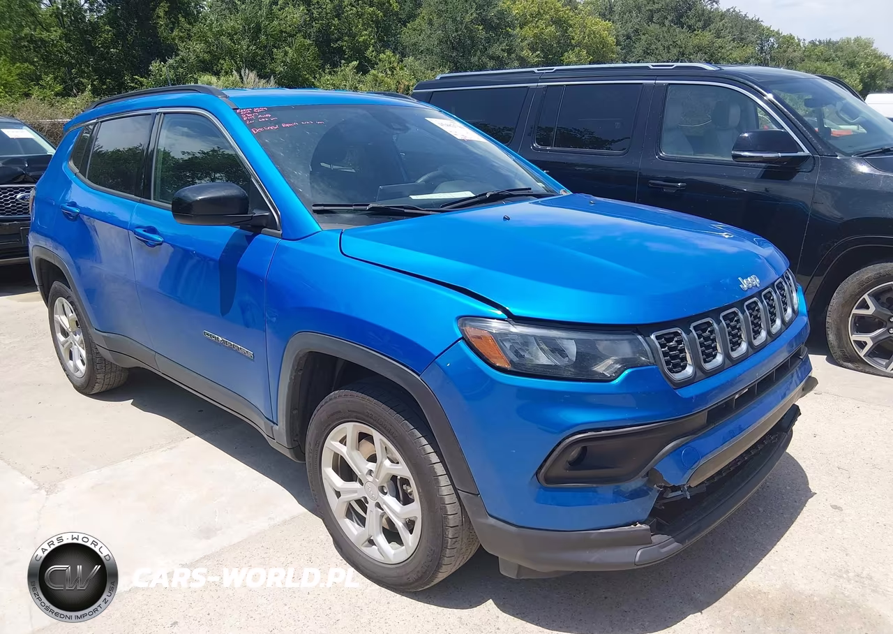 2024 Jeep Compass Latitude 4X4 – zdjęcie 1 z 16