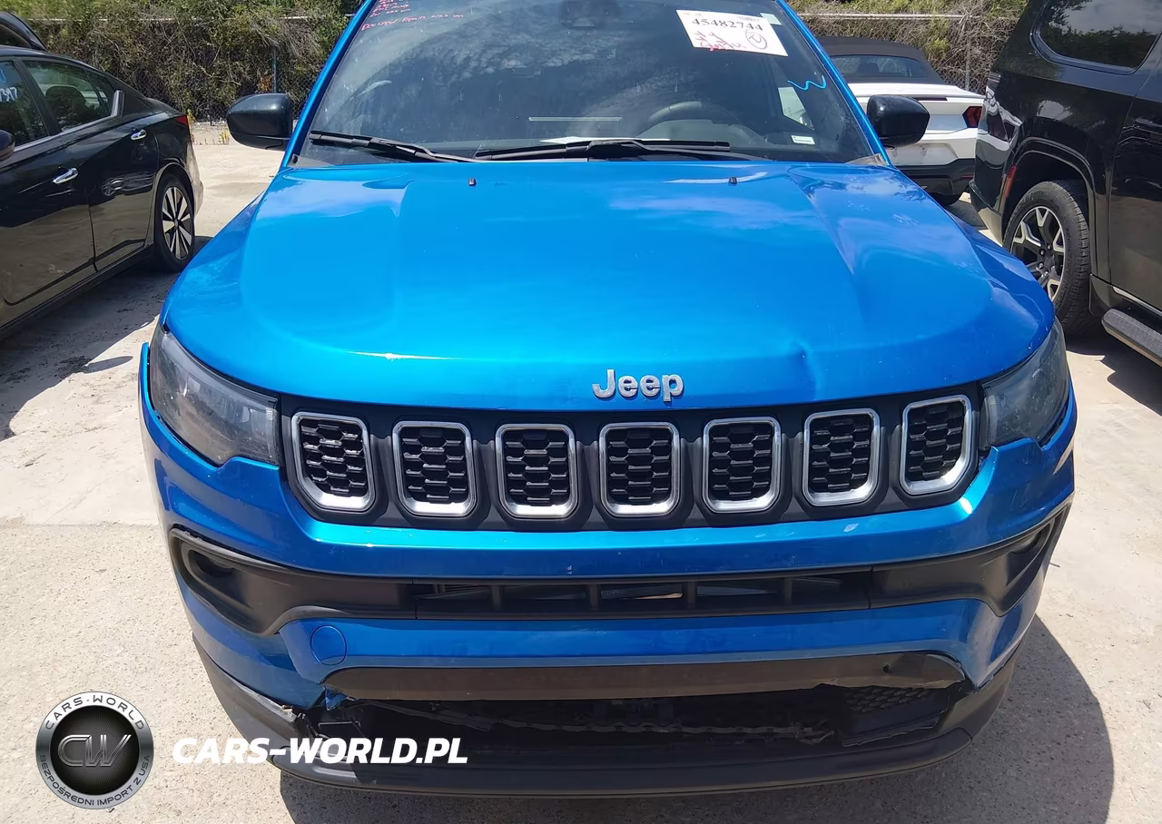 2024 Jeep Compass Latitude 4X4 VIN:3C4NJDBN2RT100684 - 12