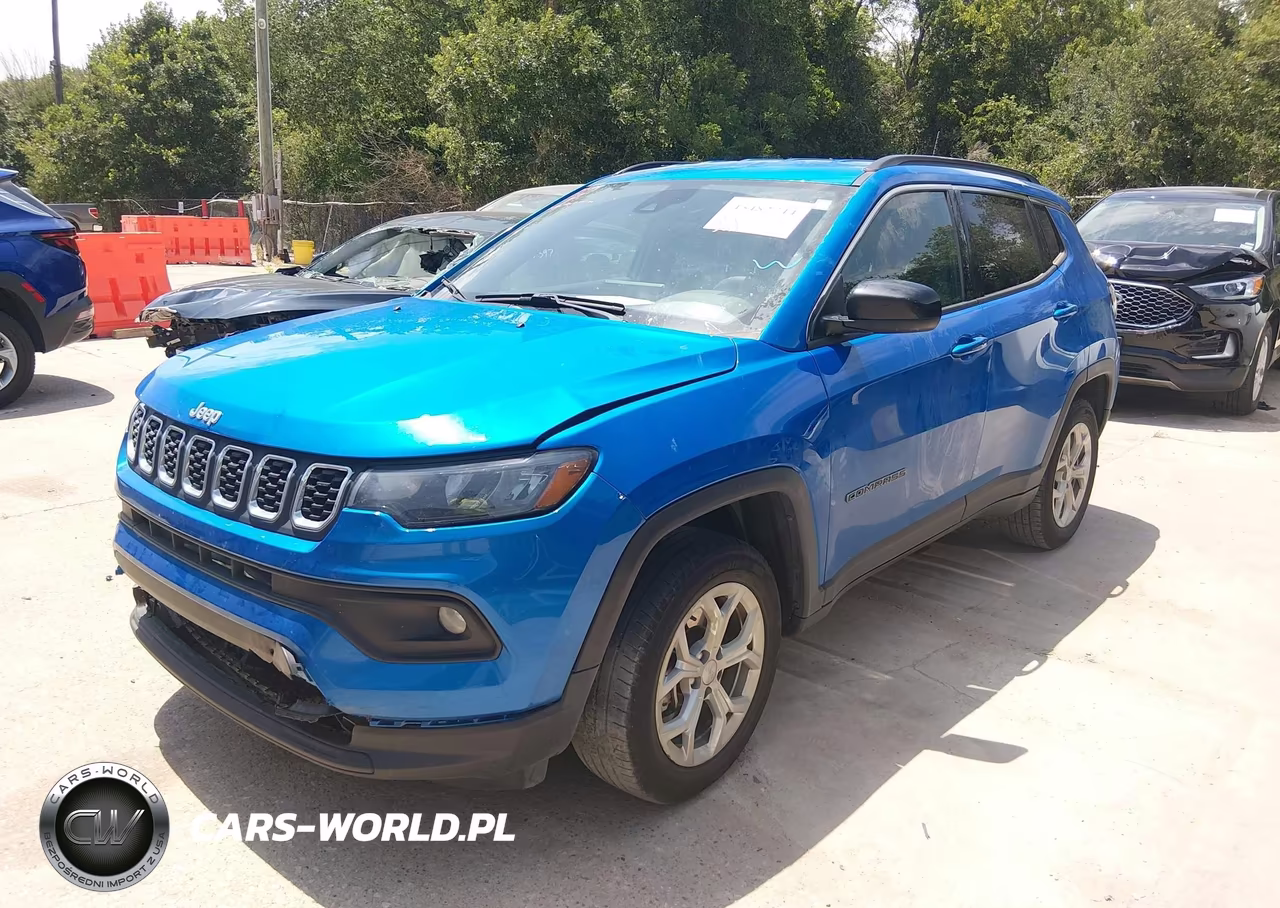 2024 Jeep Compass Latitude 4X4 VIN:3C4NJDBN2RT100684 - 2