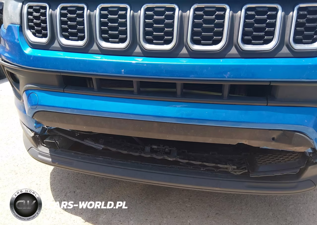 2024 Jeep Compass Latitude 4X4 VIN:3C4NJDBN2RT100684 - 6