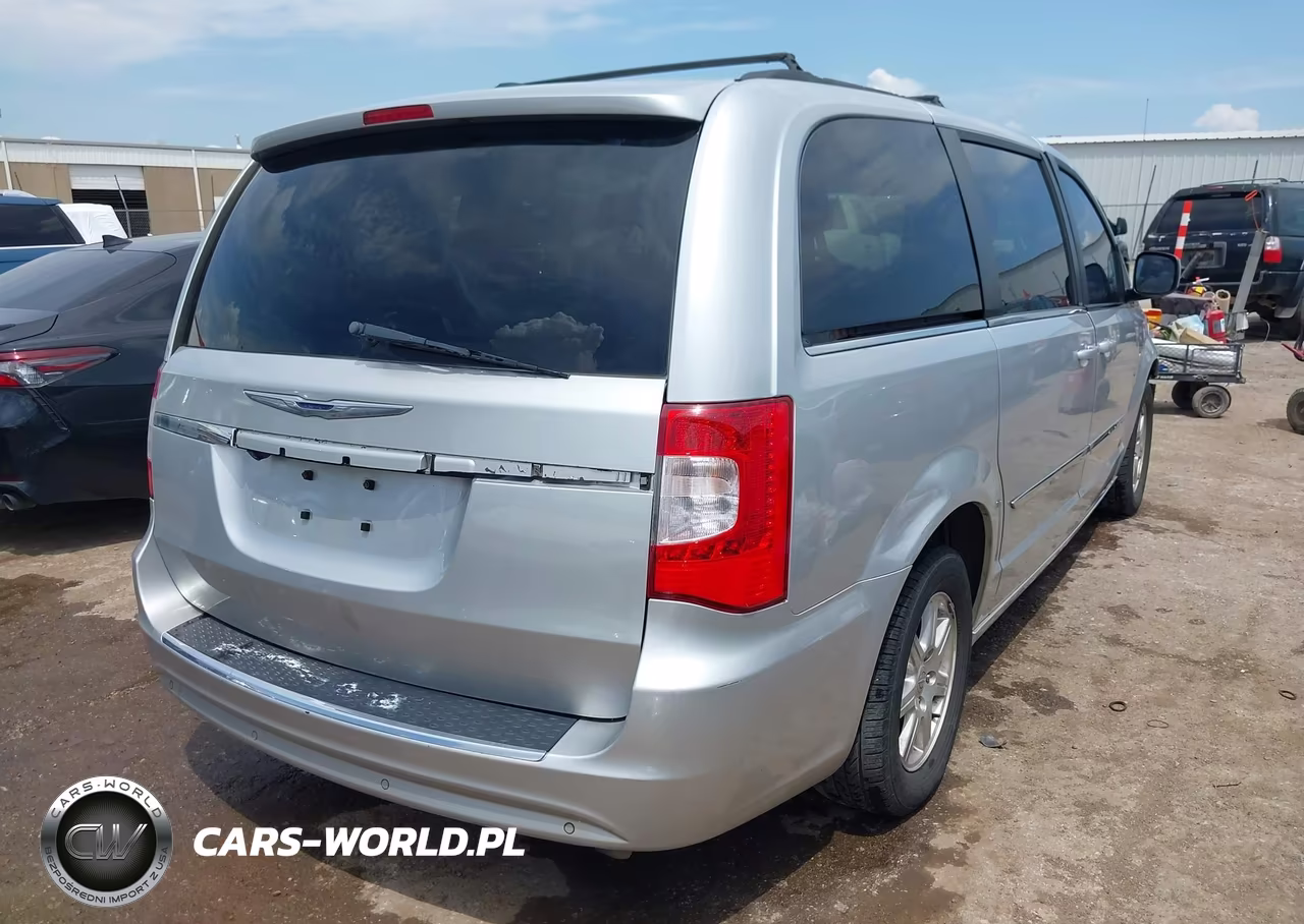 2012 Chrysler Town & Country Touring VIN:2C4RC1BG3CR327727 - 4
