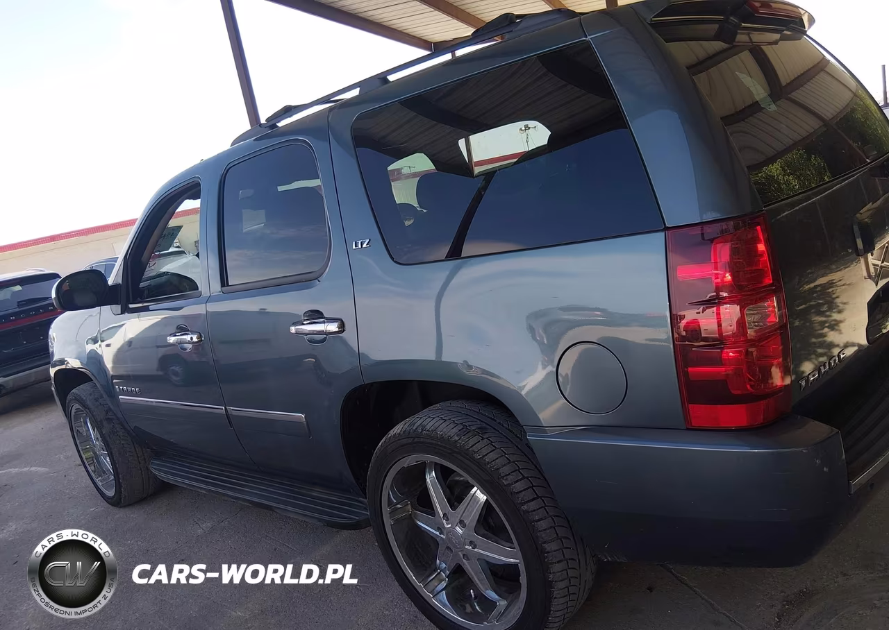 2009 Chevrolet Tahoe Ltz VIN:1GNFC33069R171494 - 14