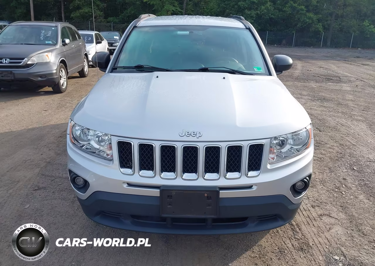 2012 Jeep Compass Latitude VIN:1C4NJDEB8CD501851 - 6