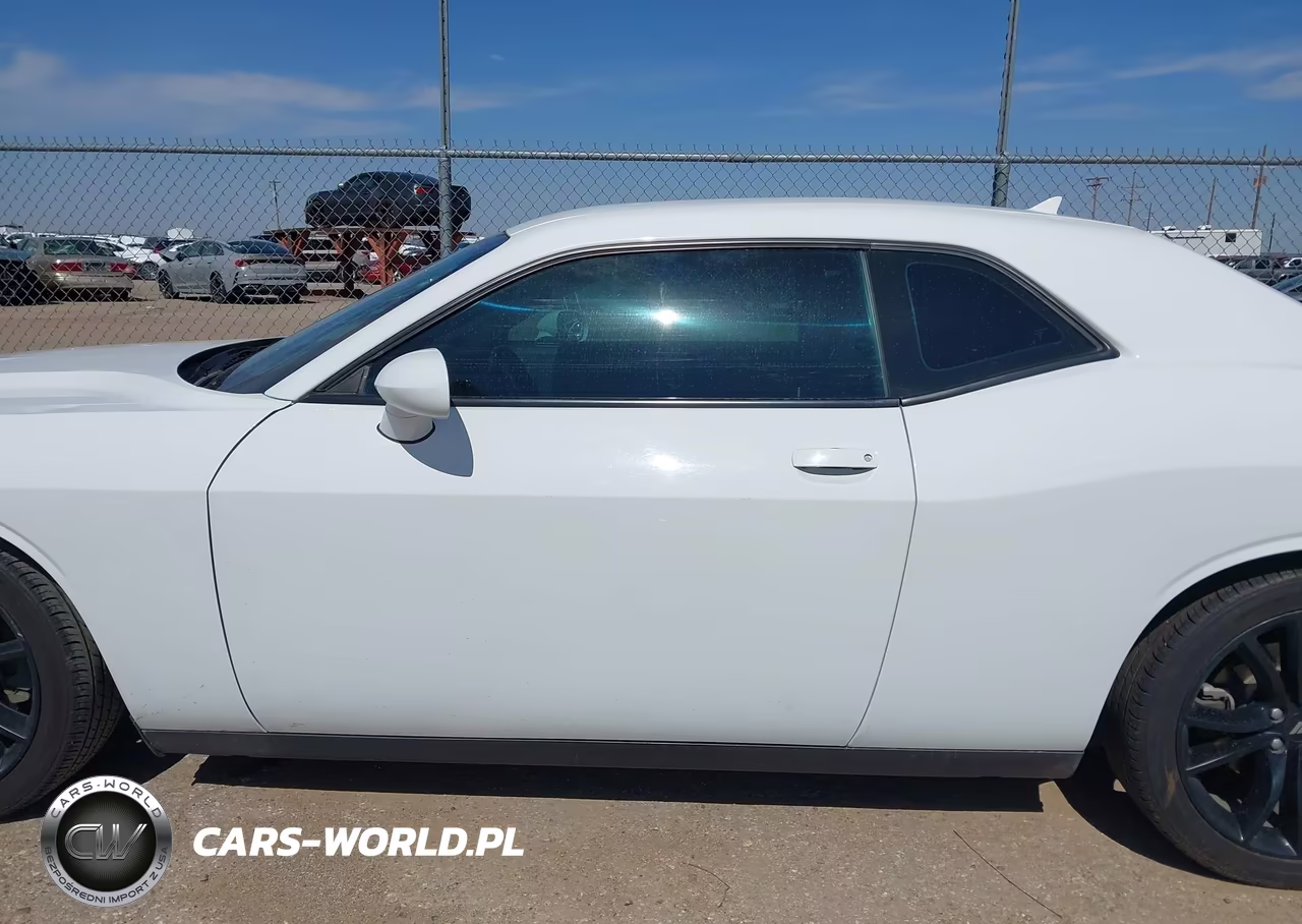 2017 Dodge Challenger R-T Plus VIN:2C3CDZBT0HH509188 - 14