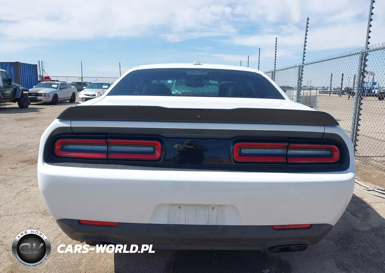 2017 Dodge Challenger R-T Plus VIN:2C3CDZBT0HH509188 - 16
