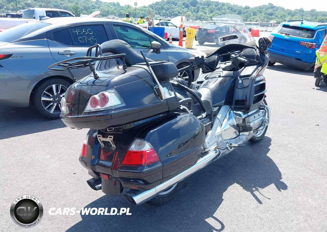 2007 Honda Gl1800 VIN:1HFSC47F67A602994 - 4
