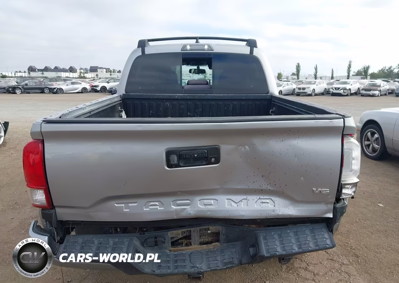 2017 Toyota Tacoma Trd Sport VIN:3TMCZ5AN0HM053090 - 16