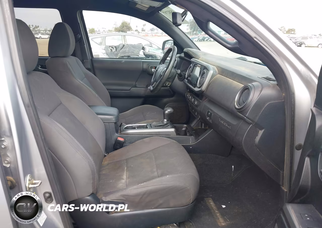 2017 Toyota Tacoma Trd Sport VIN:3TMCZ5AN0HM053090 - 5