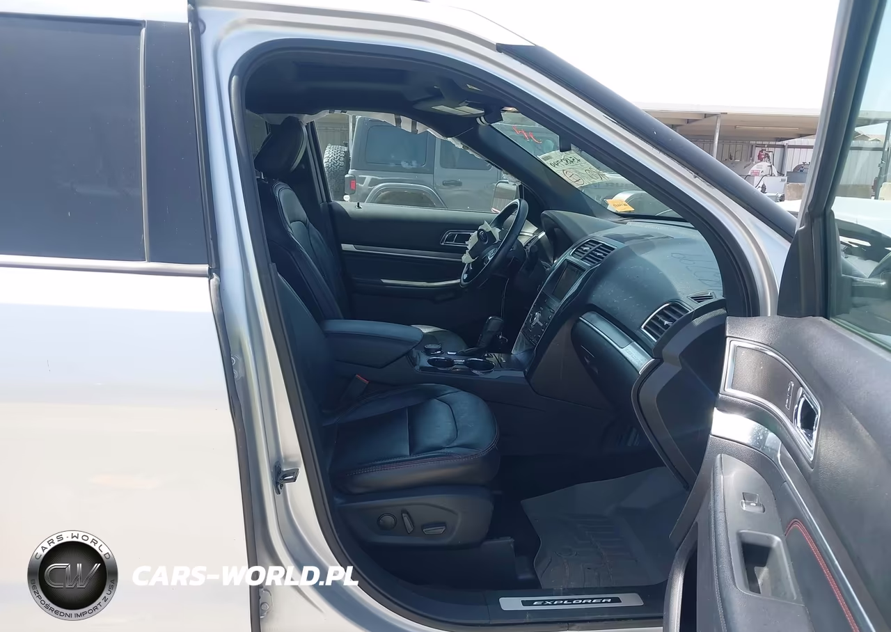 2019 Ford Explorer Sport VIN:1FM5K8GT6KGA57016 - 5