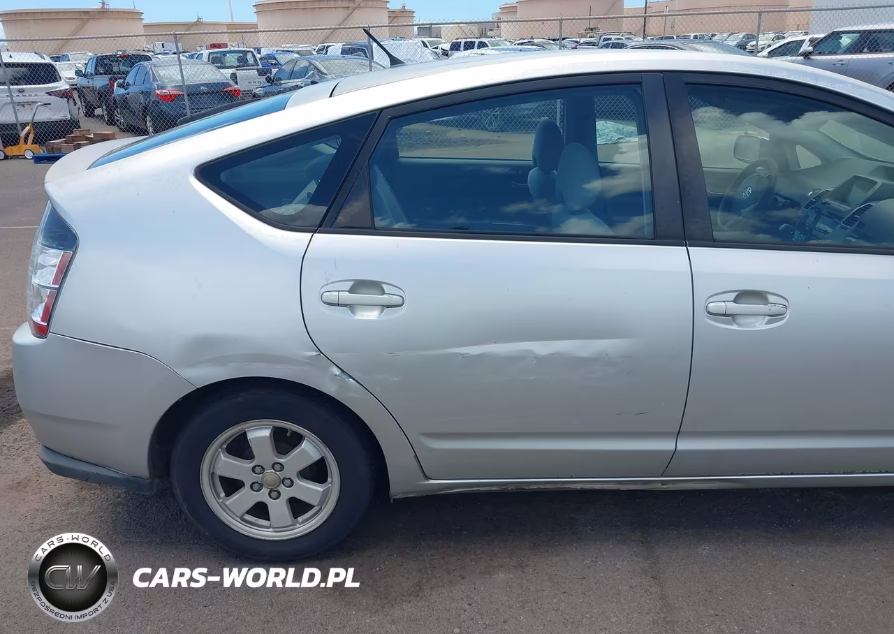 2005 Toyota Prius VIN:JTDKB22U853000008 - 11