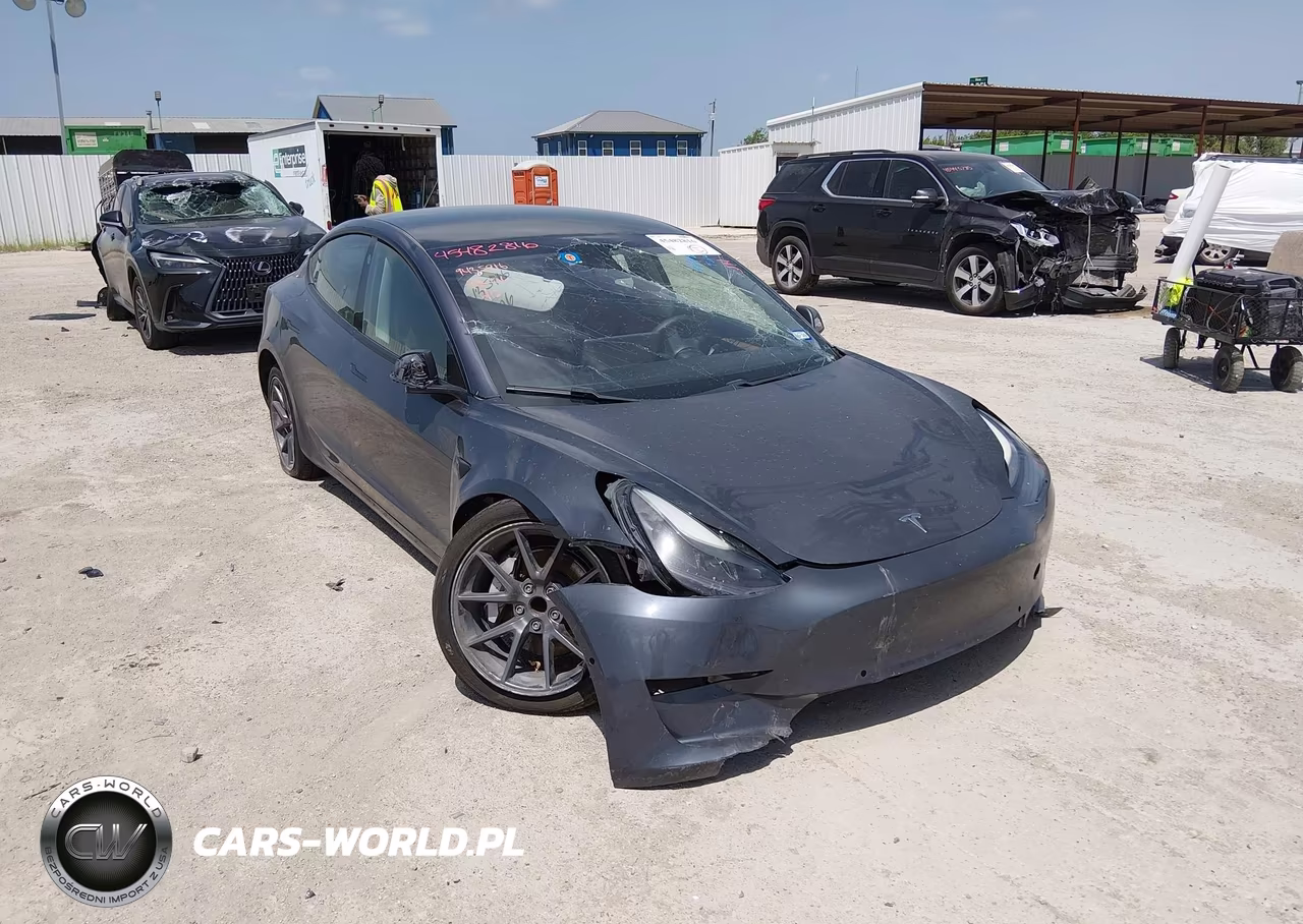2021 Tesla Model 3 Standard Range Plus Rear-Wheel Drive