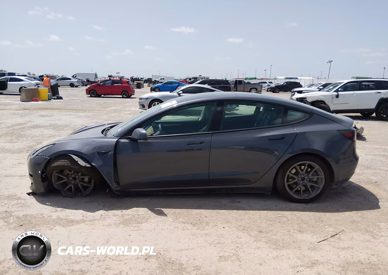 2021 Tesla Model 3 Standard Range Plus Rear-Wheel Drive VIN:5YJ3E1EA0MF986126 - 13