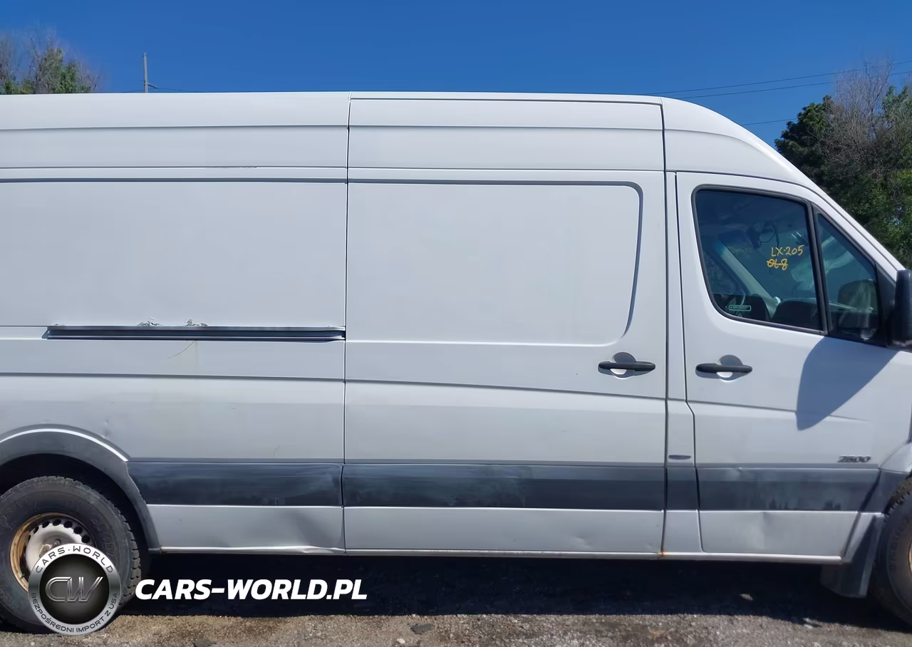 2011 Mercedes-Benz Sprinter 2500 High Roof VIN:WD3PE8CB5B5606048 - 13