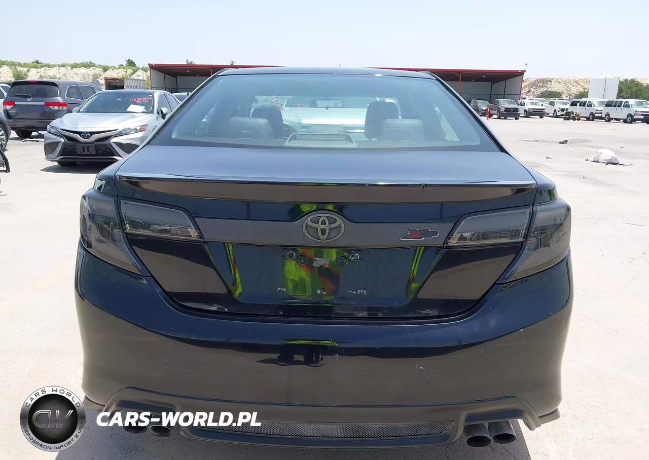 2014 Toyota Camry Se VIN:4T1BF1FK7EU322846 - 16