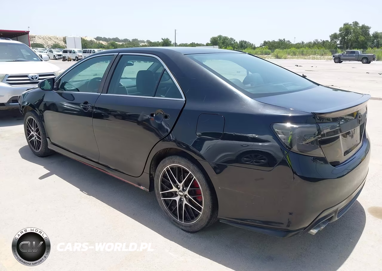 2014 Toyota Camry Se VIN:4T1BF1FK7EU322846 - 3