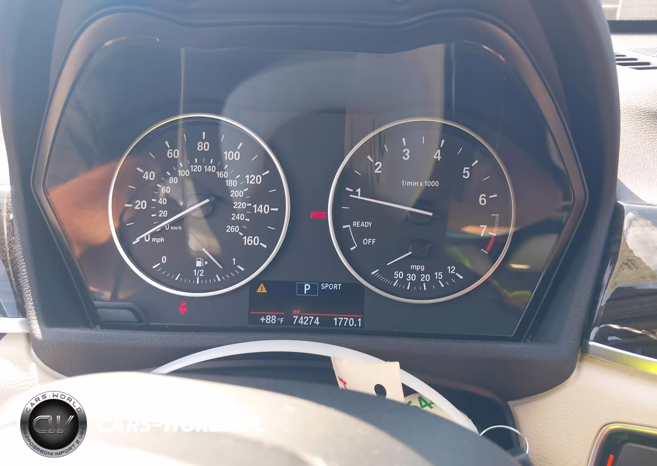 2017 BMW X1 xDrive28I VIN:WBXHT3Z38H4A57002 - 7