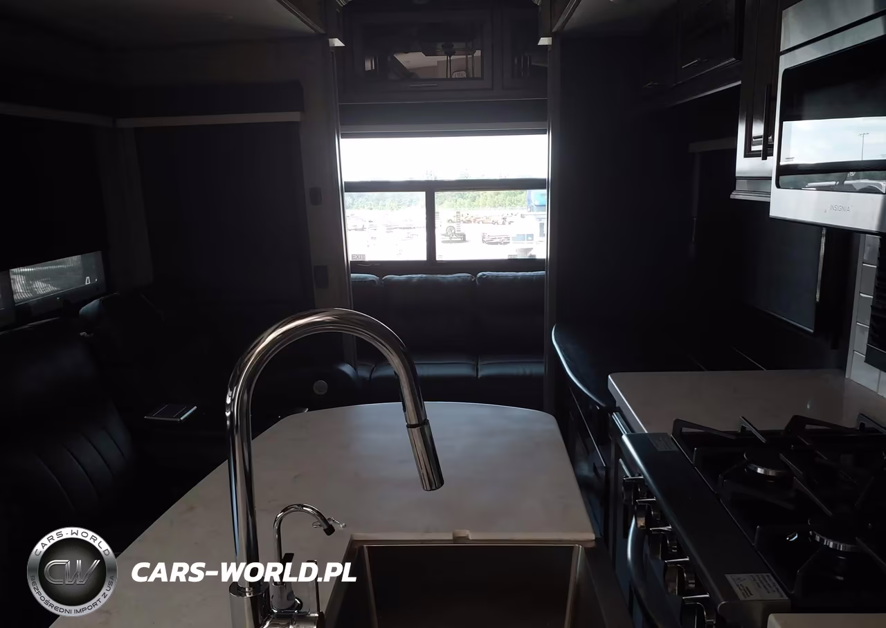 2021 Jayco Other VIN:1UJCJ0BV0M1RL0287 - 8