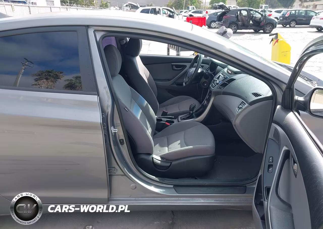 2014 Hyundai Elantra Se VIN:5NPDH4AE7EH485582 - 5