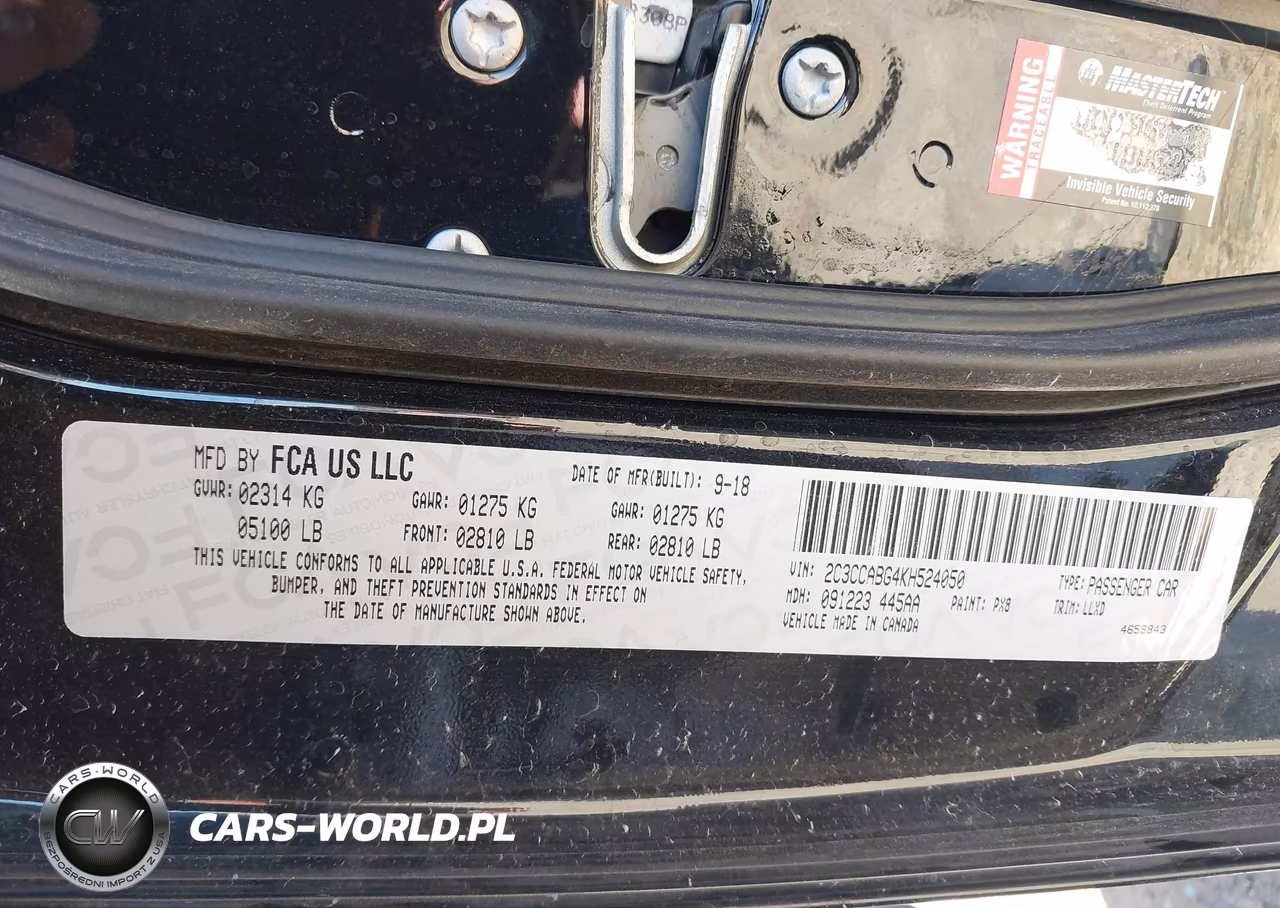 2019 Chrysler 300 300S VIN:2C3CCABG4KH524050 - 9