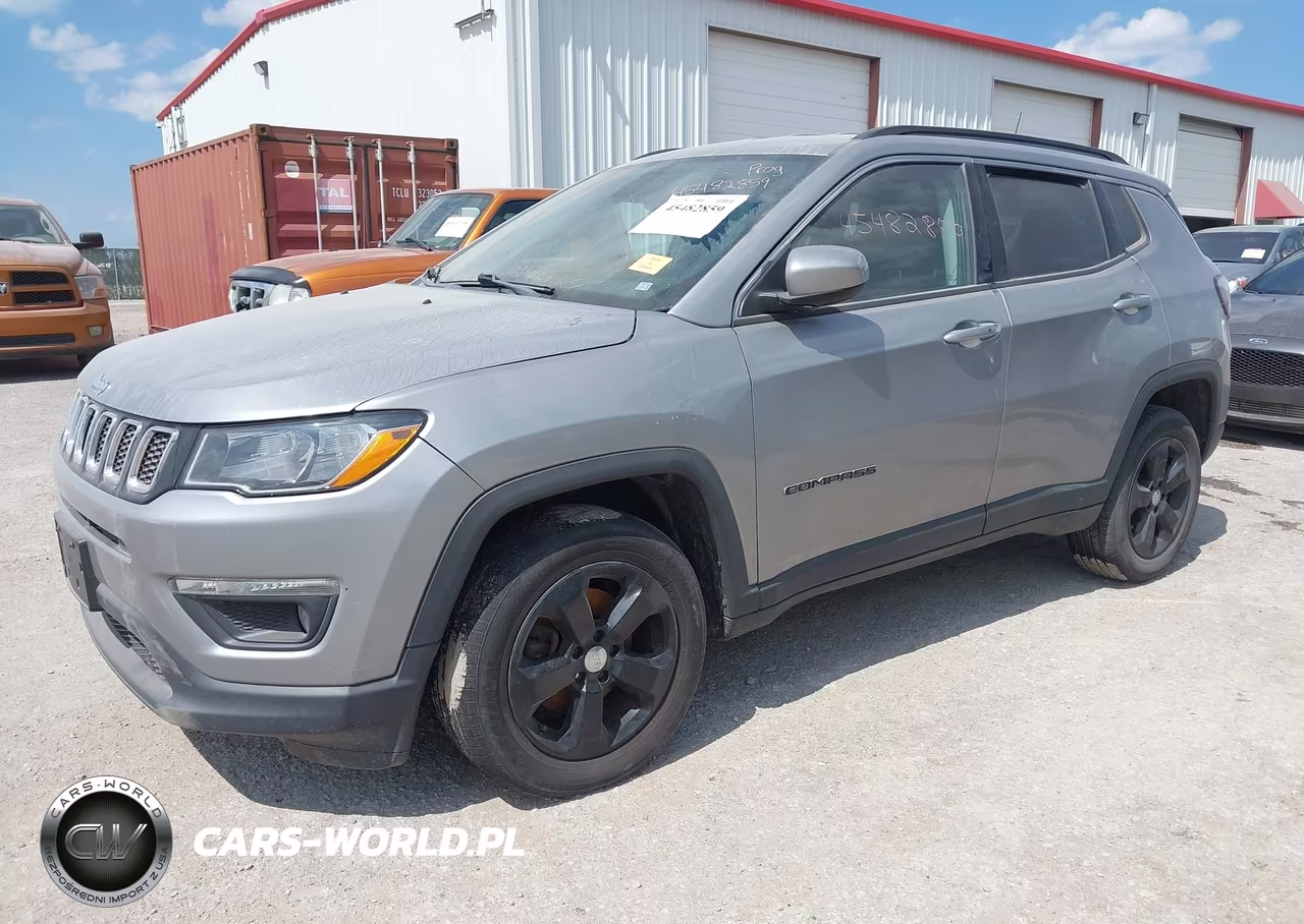 2019 Jeep Compass Latitude 4X4 VIN:3C4NJDBB1KT767922 - 2