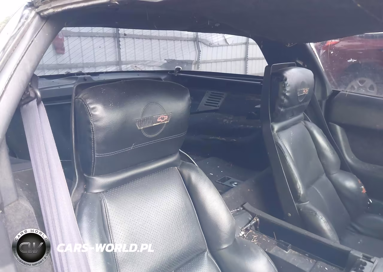 1990 Chevrolet Corvette VIN:1G1YY2385L5119042 - 8